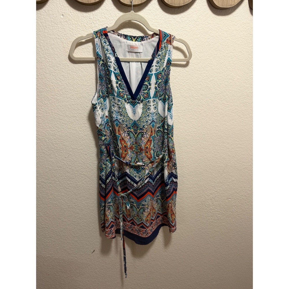 Reneec. DressSize M